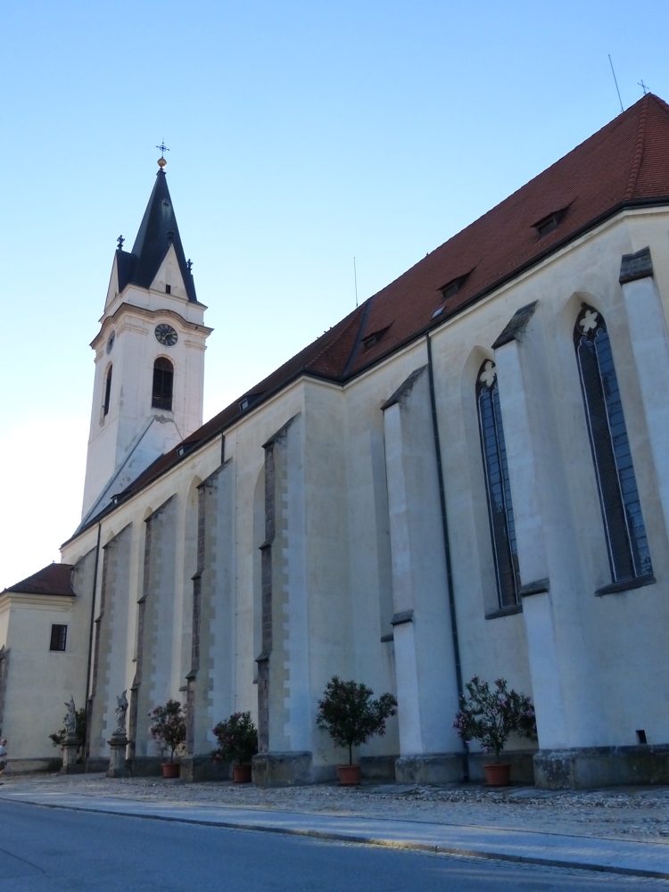 Kostel Panny Marie Královny a sv. Jiljí v Třeboni